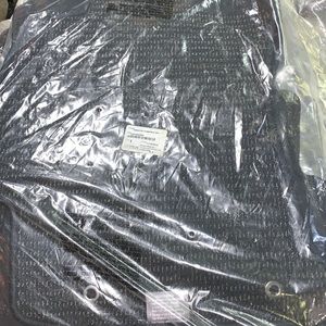 New! OEM Subaru 2014 dark charcoal gray floor mats